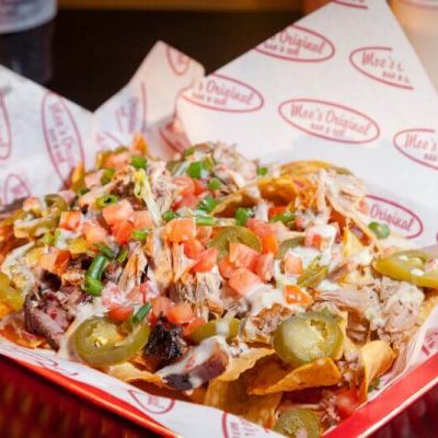 Moe Nachos